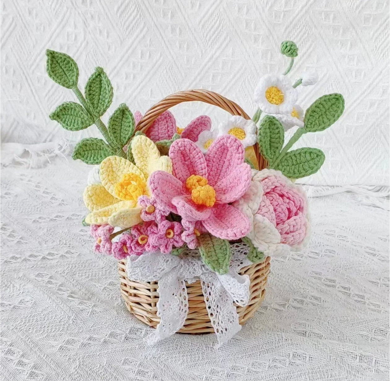 Crochet Flower Basket, Set of 12, Tulips, Handmade Gift for Girl Friend, Personalized Flower Basket, Home/Desk Decoration, Knitted Flowers
